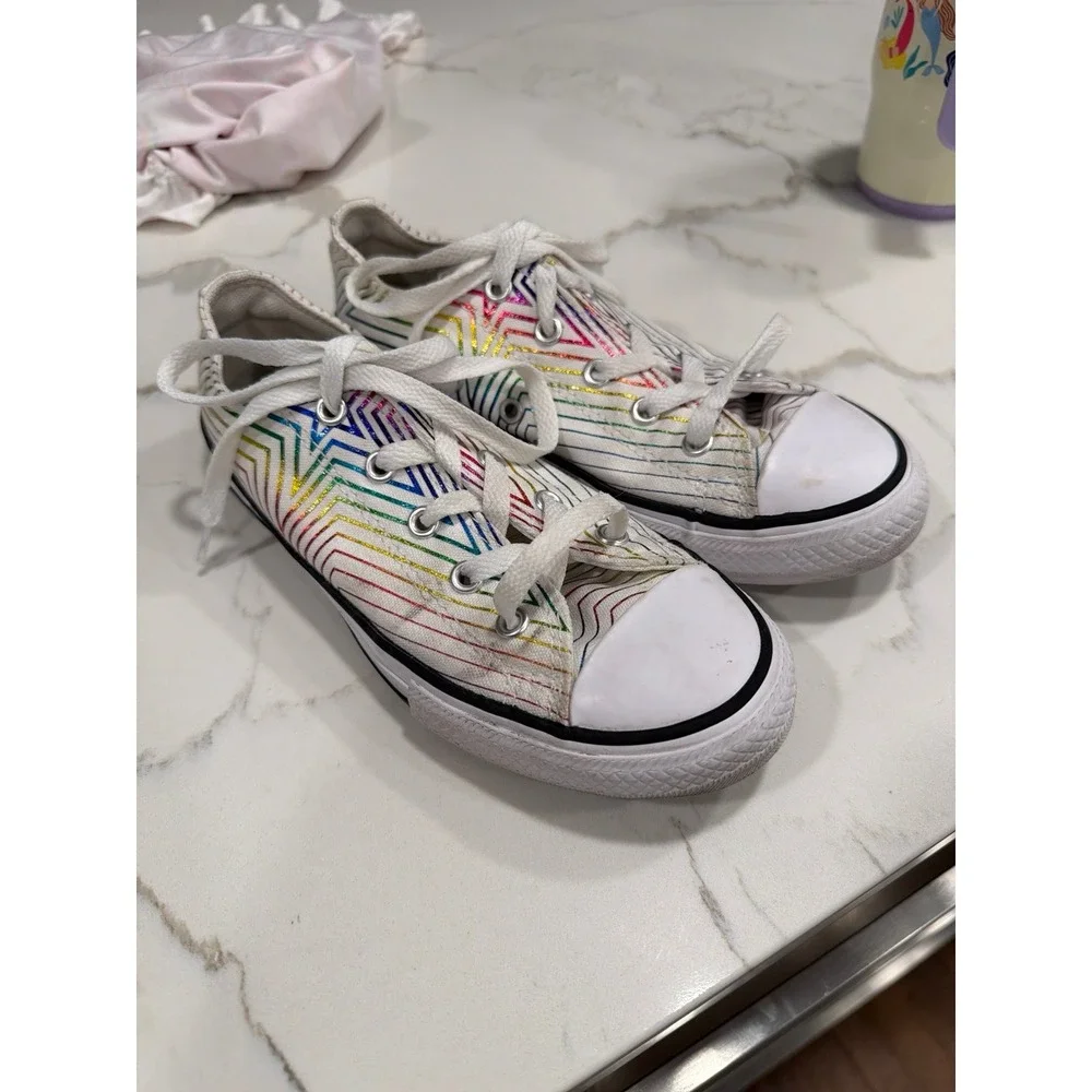 Converse Chuck Taylor All Star low-top sneakers an iridescent rainbow 2